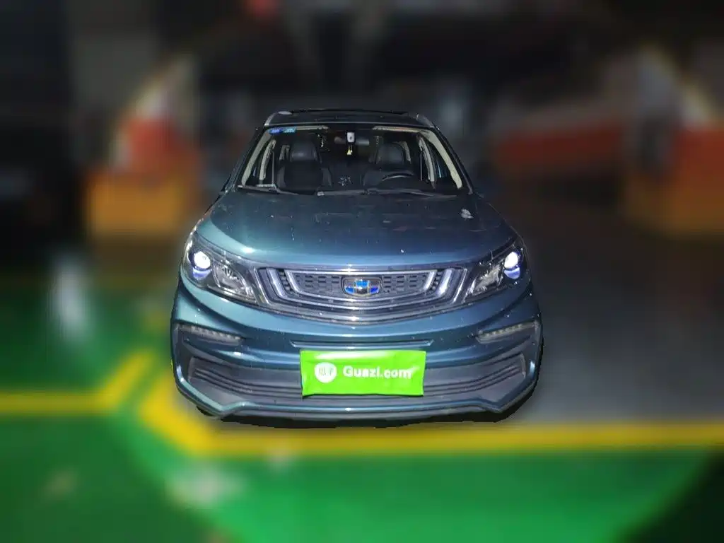 Фото 24 - Geely Vision X3