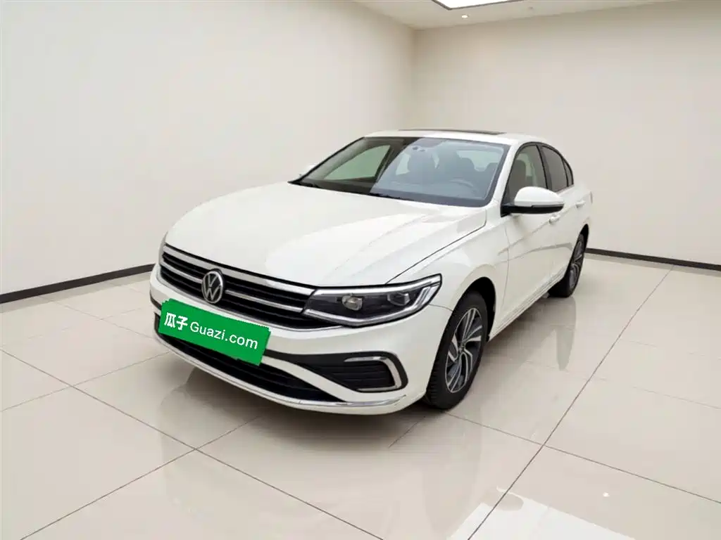 Volkswagen Bora 2025 200TSI DSG Joy Ride Navigation Edition фото 2