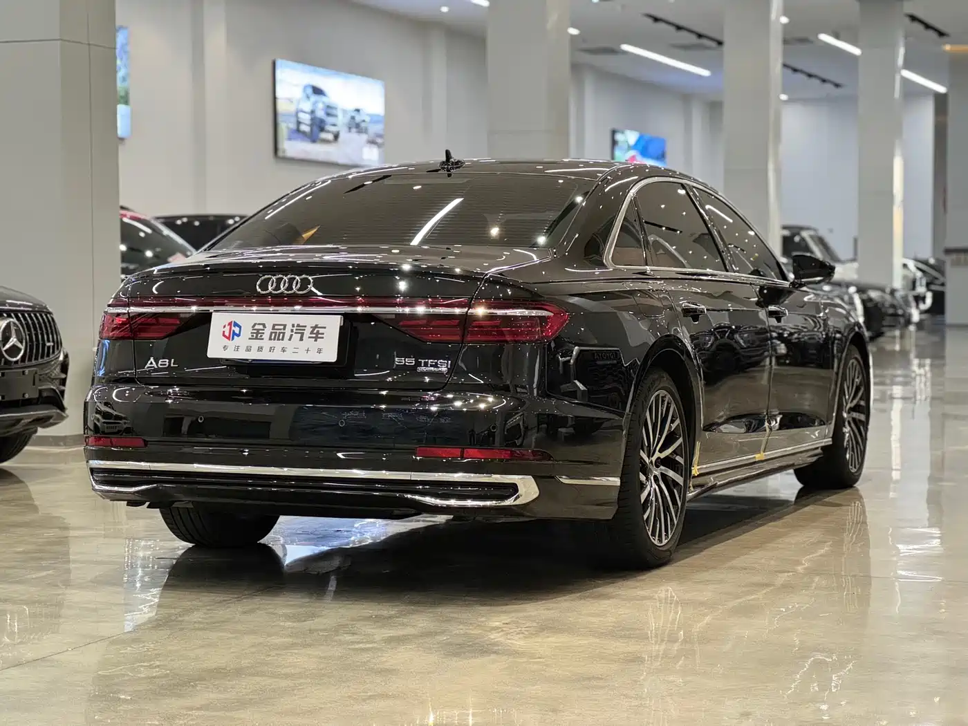 Audi A8 2024 Model A8L 55 TFSI quattro Flagship фото 4