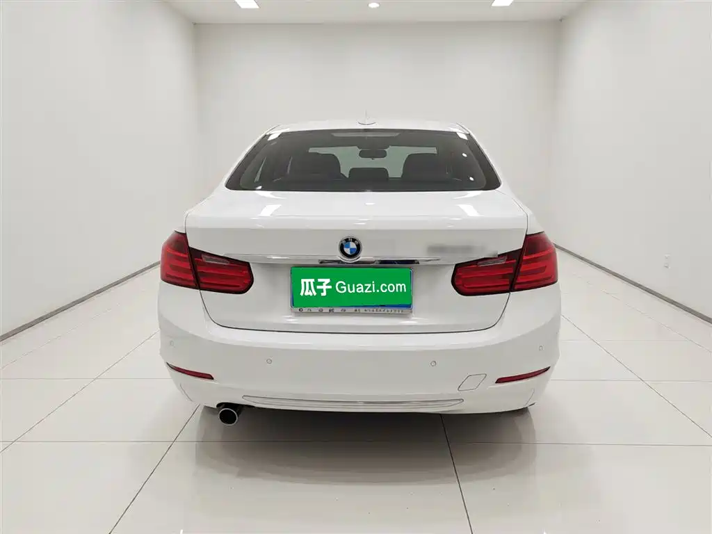 BMW 3 Series 2014 320Li Fashion фото 6