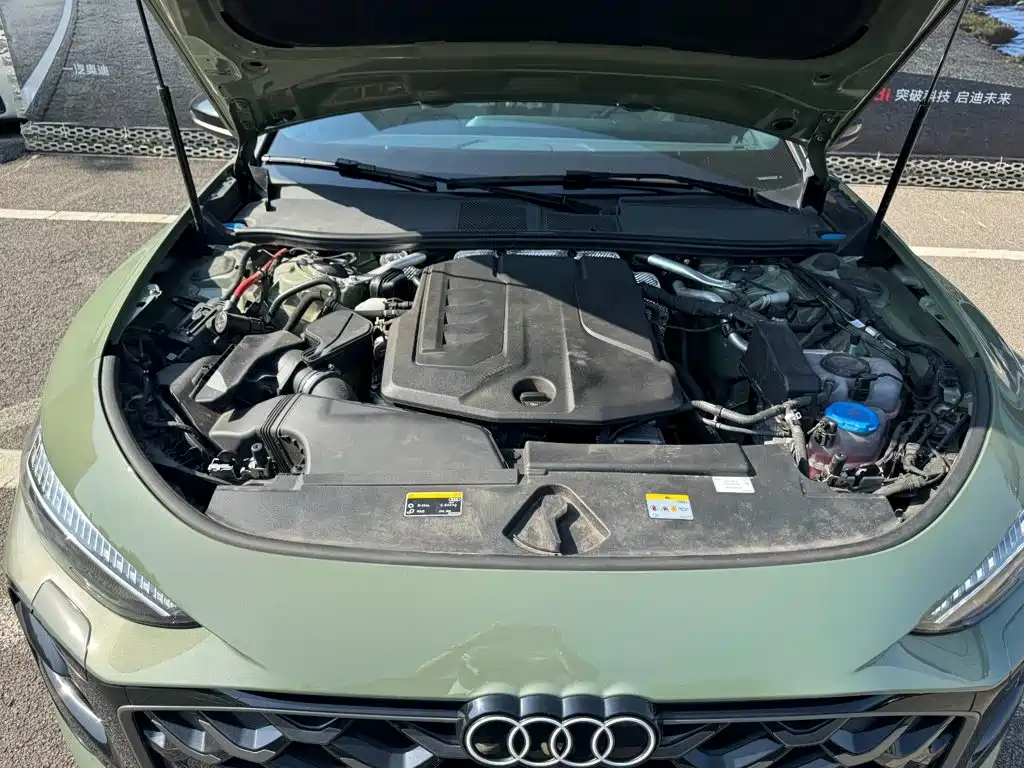Audi A5L Sportback 2025