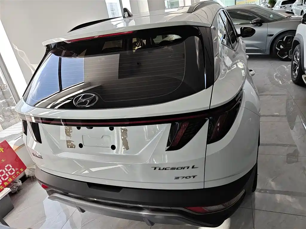 Hyundai Tucson 2023 Tucson L 1.5T Automatic 2WD DLX Luxury Edition фото 11
