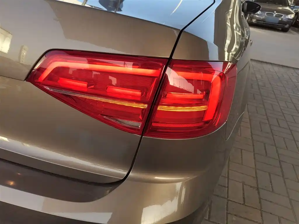 Volkswagen Sagitar 2015 280TSI Automatic Flagship фото 24
