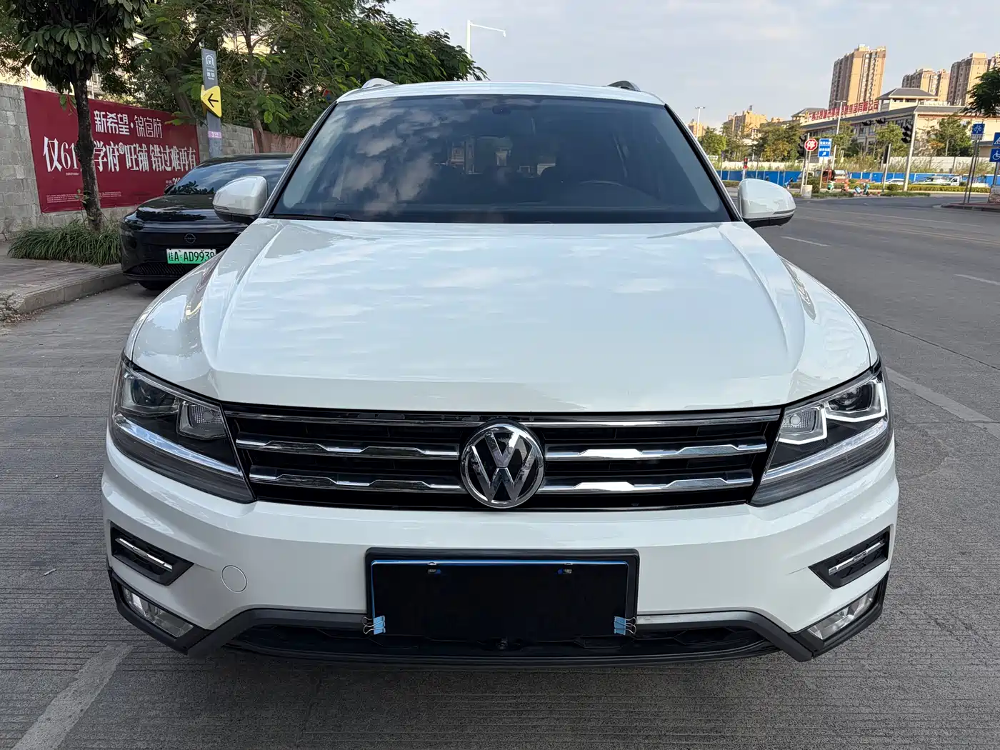 Volkswagen Tiguan L 2019 330TSI Automatic 2WD Panorama Comfort Edition China VI фото 2