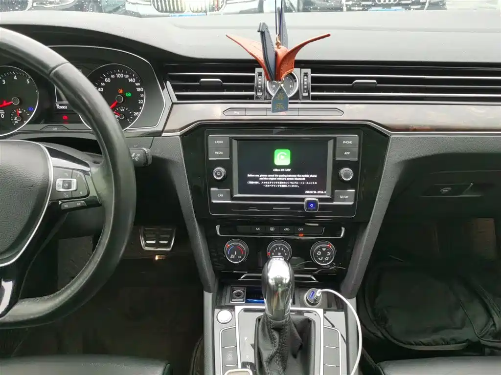 Volkswagen Magotan 2018 330TSI DSG Leading фото 13