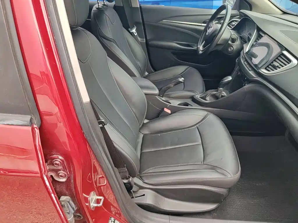 Фото 25 - Buick Excelle