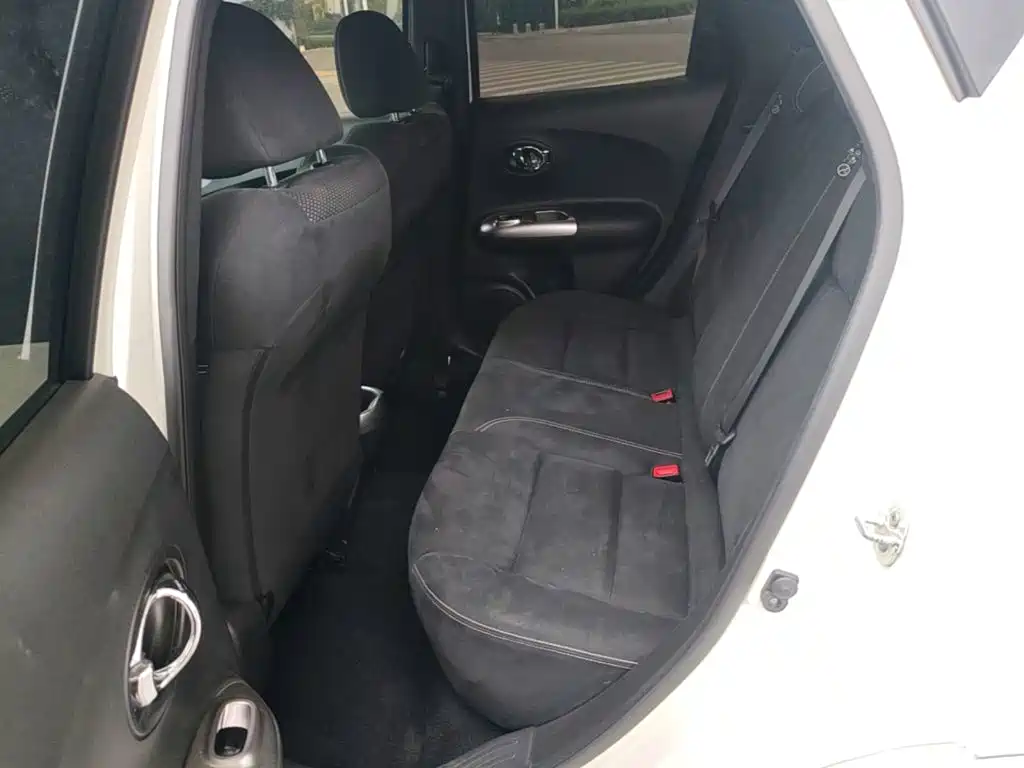 Infiniti ESQ 2016 2014 1.6L Free Edition