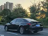 Фото 6 - Toyota Camry