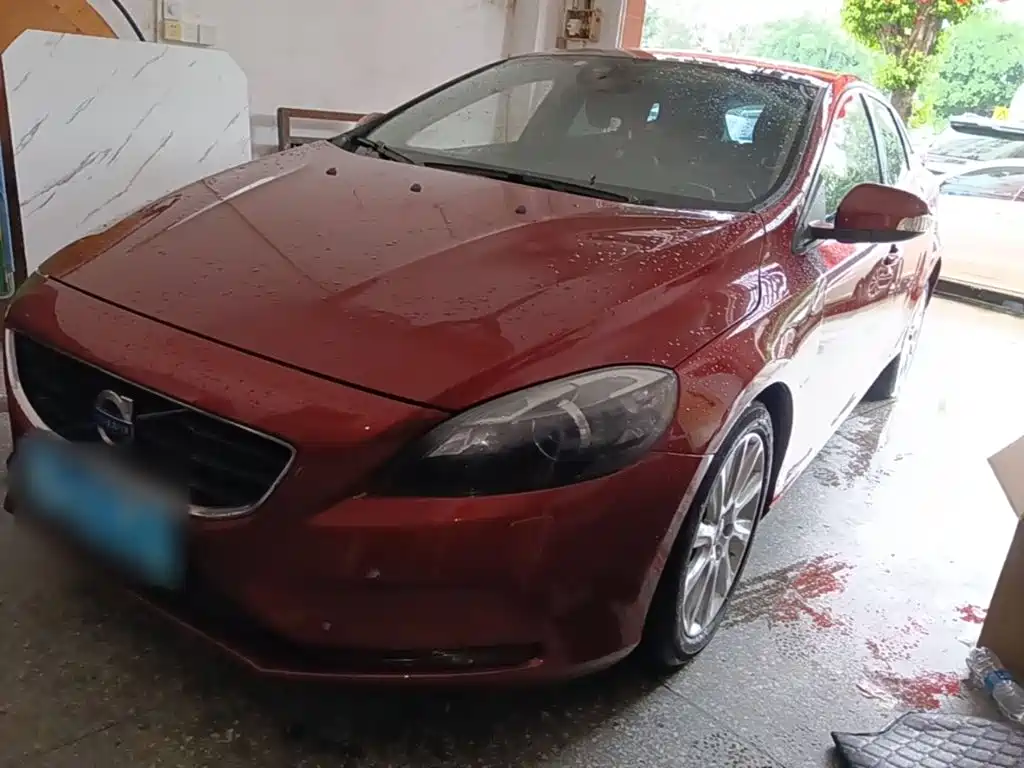 Volvo V40 2015 2015 1.6T Smart Comfort Edition