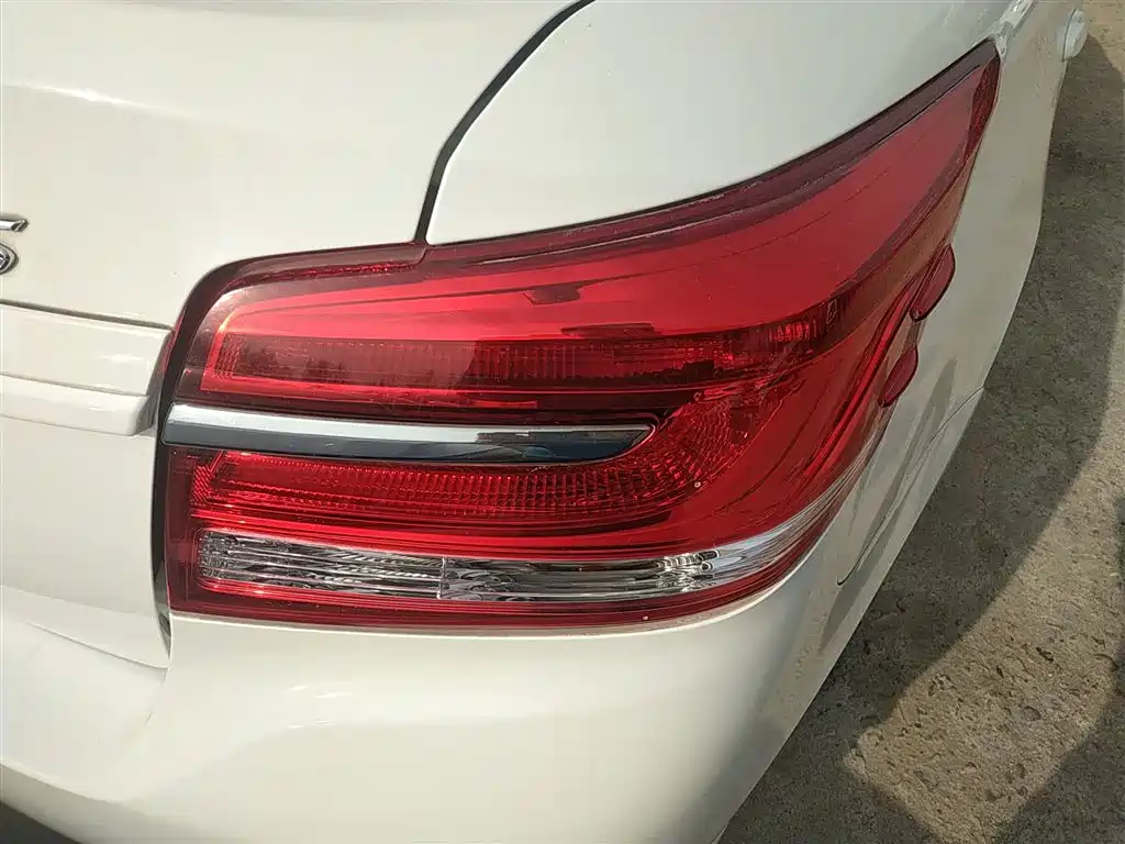 Toyota YARiS L Zhi Xiang 2017 1.5E CVT Charming Edition фото 8