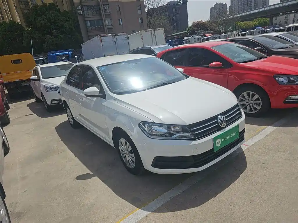 Volkswagen Santana 2016 1.6L Manual Trend Edition фото 4