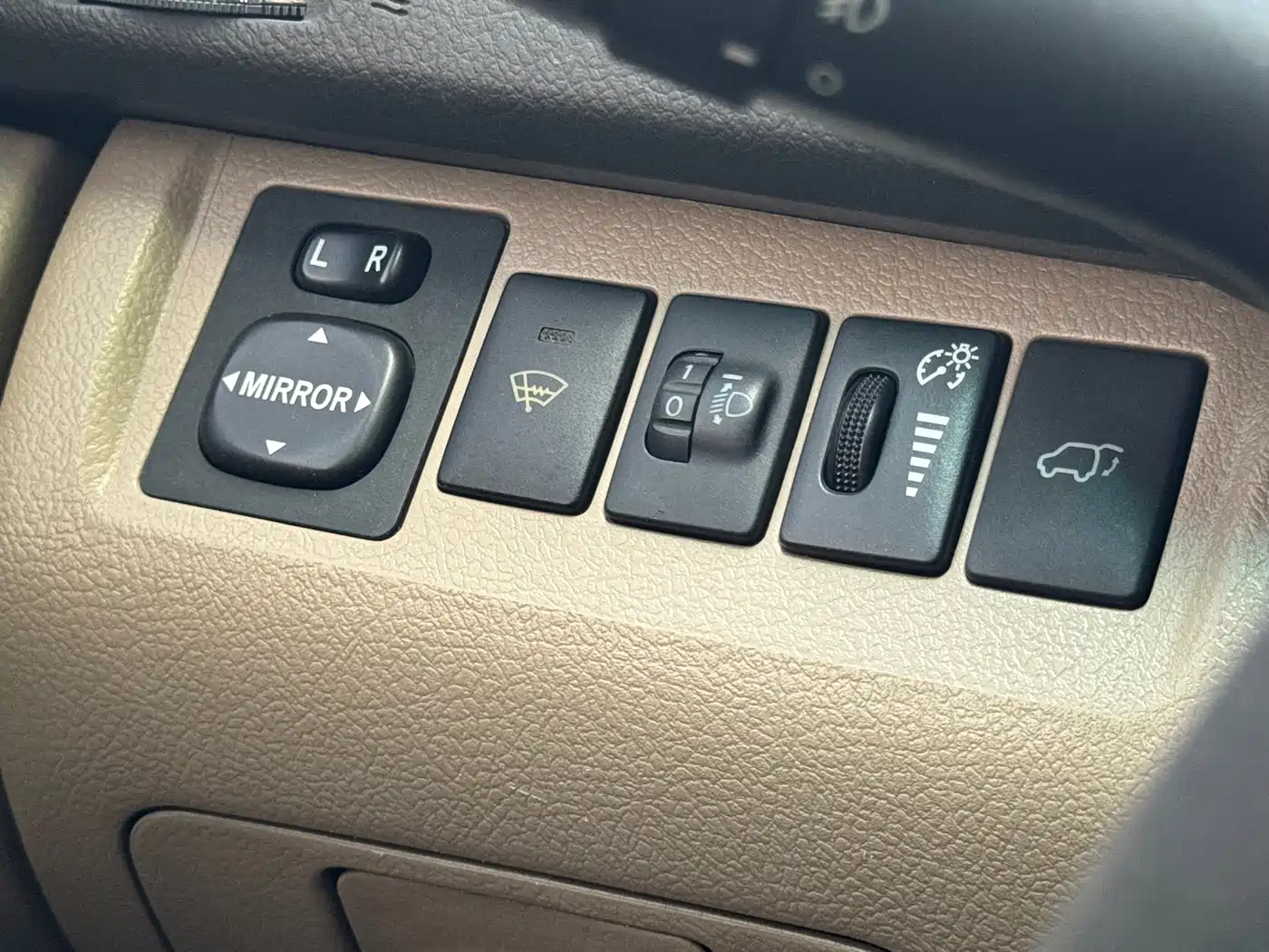 Photo 15 - Toyota Highlander