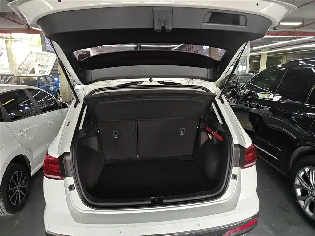 Volkswagen Tharu 2019 330TSI AWD Luxury Edition China VI фото 10