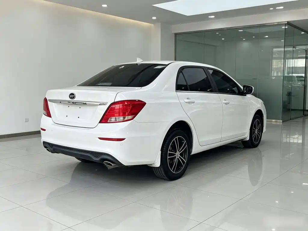 BYD Surui 2016 2015 Facelift 1.5L Manual Luxury