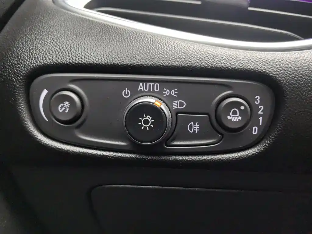 Chevrolet Malibu XL 2022 Redline 550T Auto Sharp Dynamic Edition фото 21