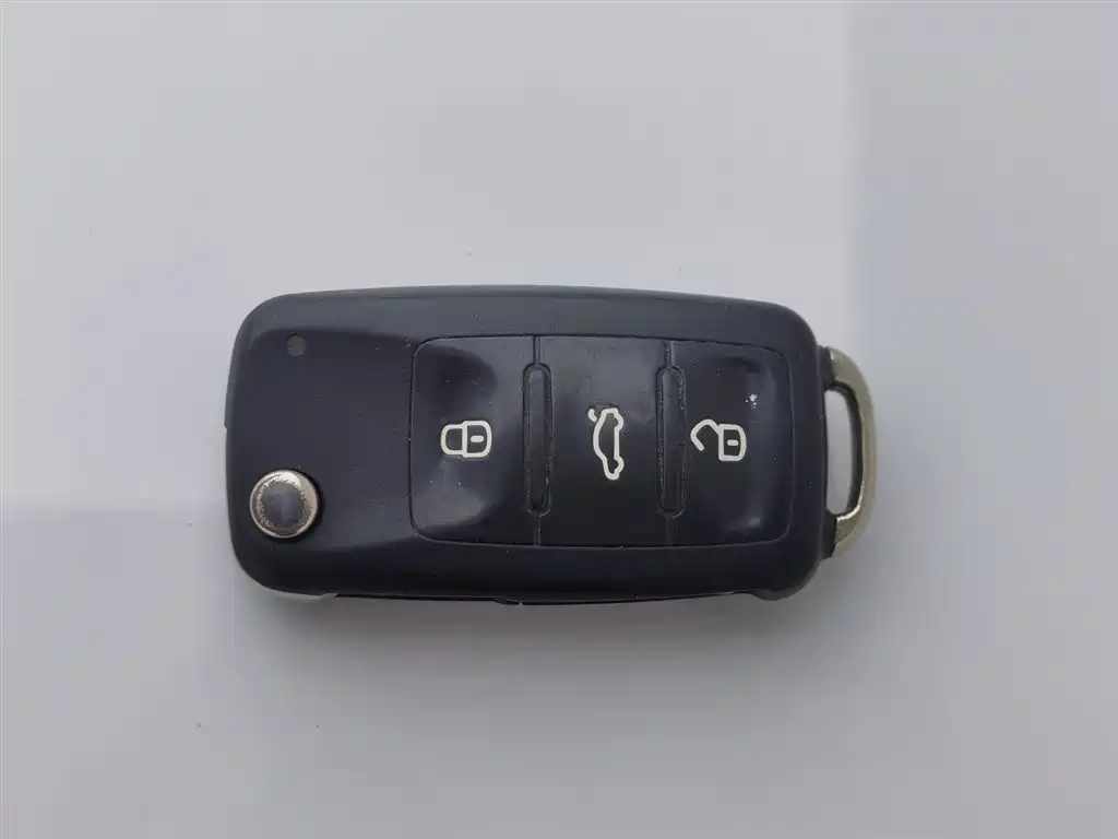 Volkswagen Sagitar 2015 1.6L Manual Comfort фото 19