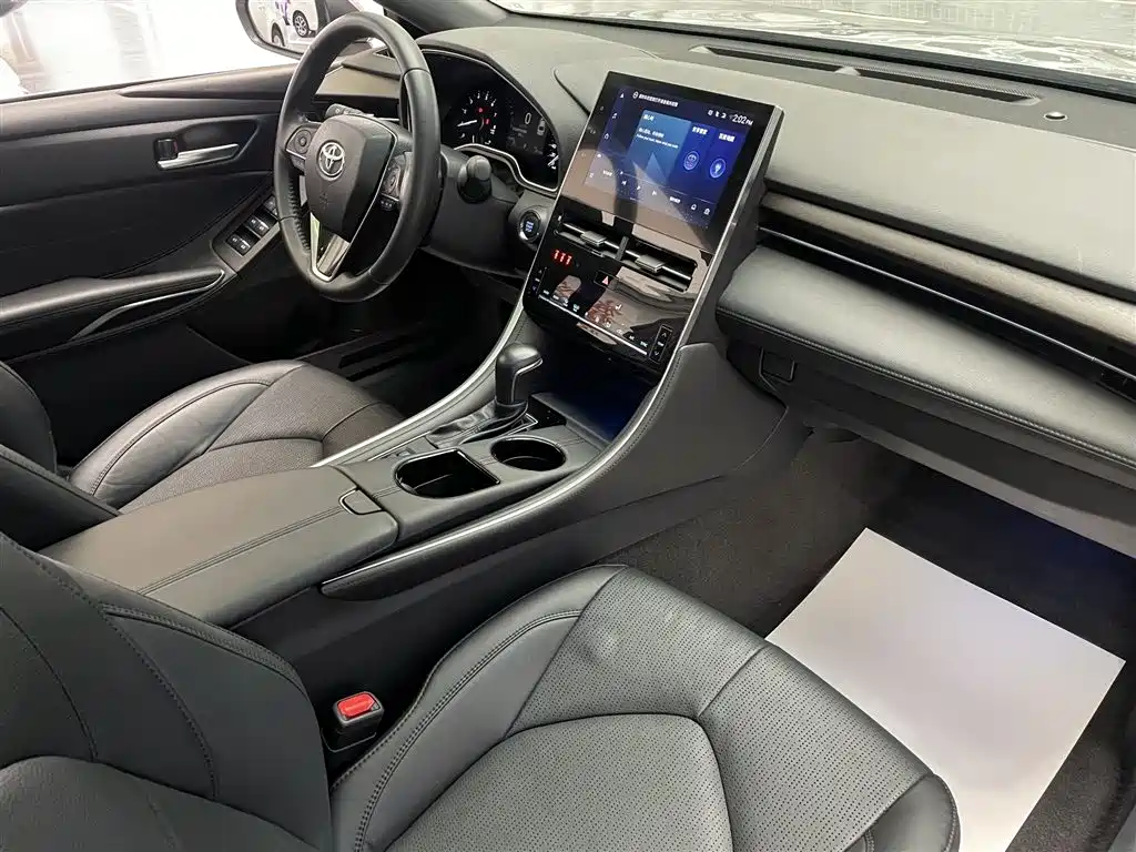 Toyota Avalon 2022 2.0L Luxury Edition фото 20