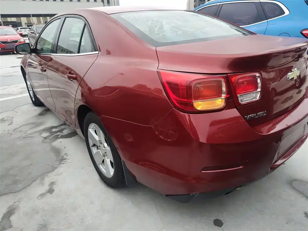 Chevrolet Malibu 2014 2.0L Automatic Comfort фото 5