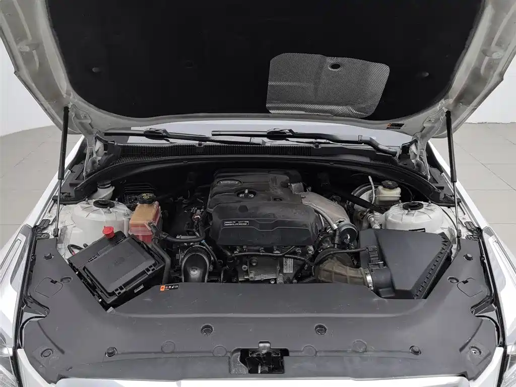 Cadillac ATS-L 2017 28T Technology фото 6