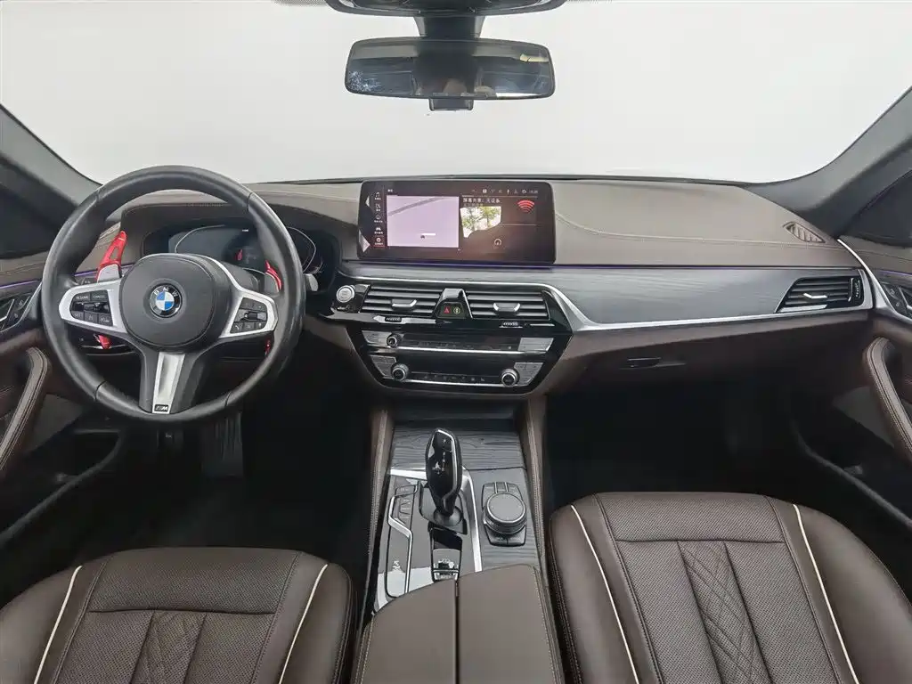 BMW 5 Series 2021 530Li Leading M Sport Package фото 5