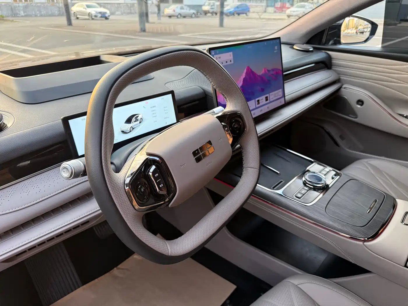 GEELY GALAXY GALAXY SPARKLE 8