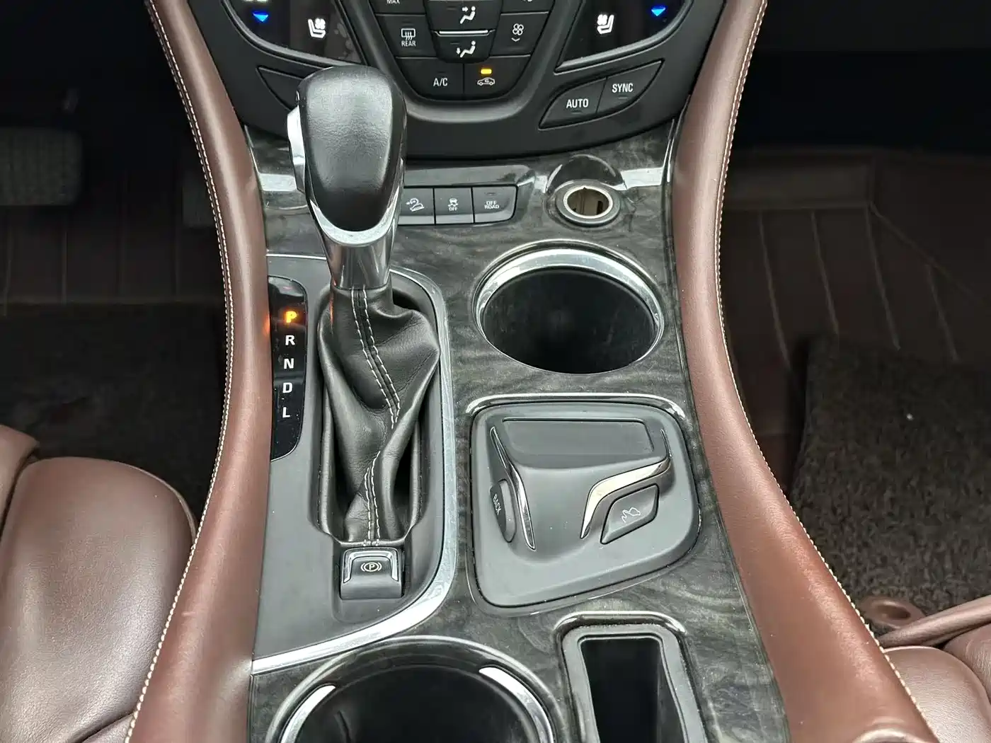 Buick Envision Plus 2014 28T AWD All-round Sports Flagship фото 12