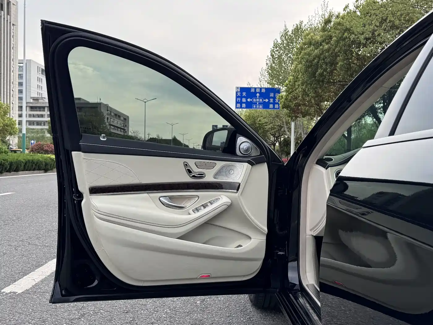 Mercedes-Benz S-Class 2016 S 320 L Luxury фото 17