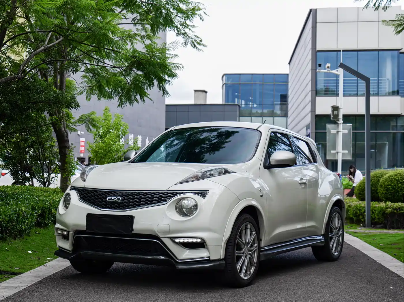 Infiniti ESQ 2015 2014 1.6T Dynamic Edition