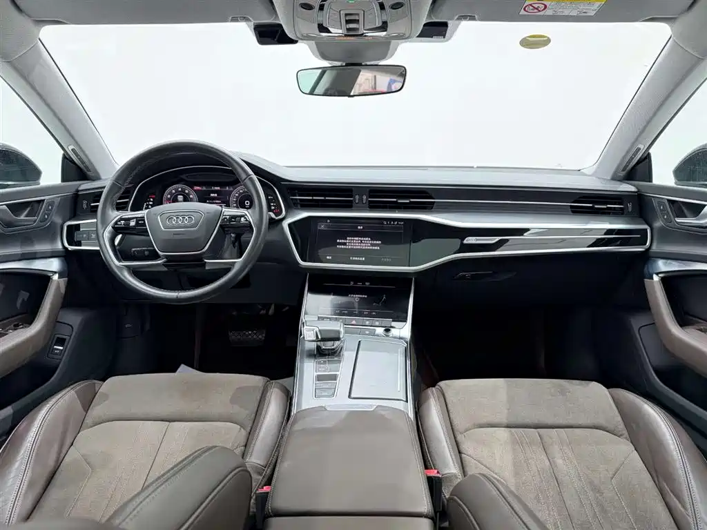 Audi A7L 2024 45TFSI S-line Dream Edition Crystal Package фото 24