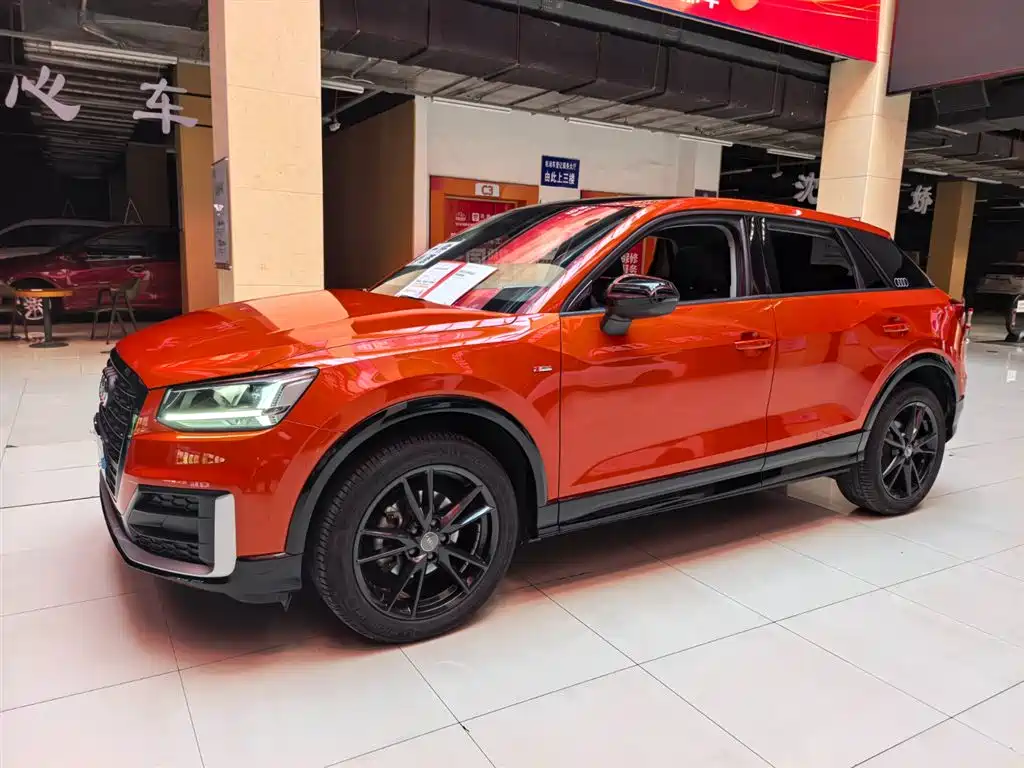 Audi Q2L 2018 35 TFSI Launch Exclusive Edition China VI фото 2