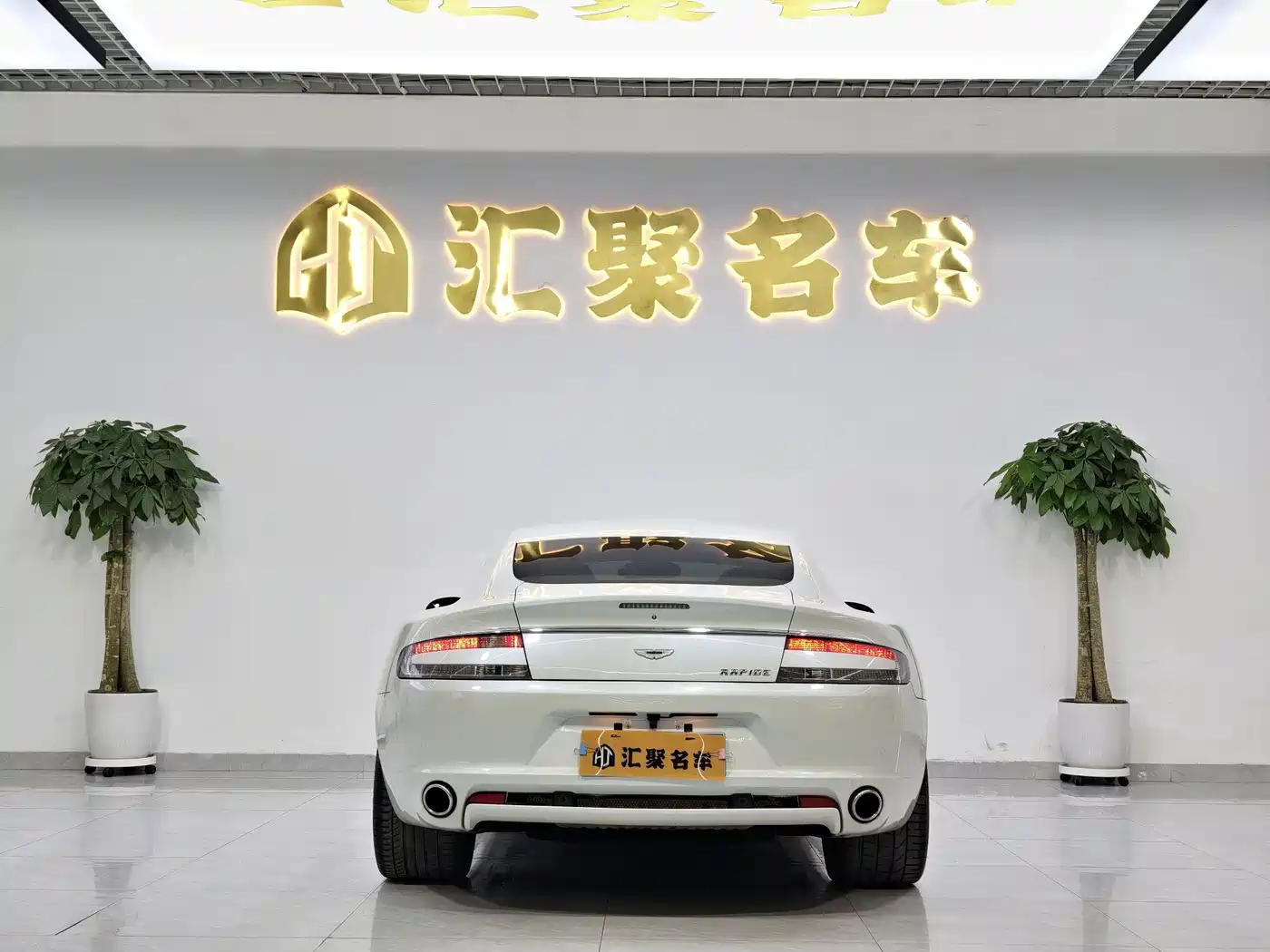 Aston Martin Rapide 2012 2010 6.0L
