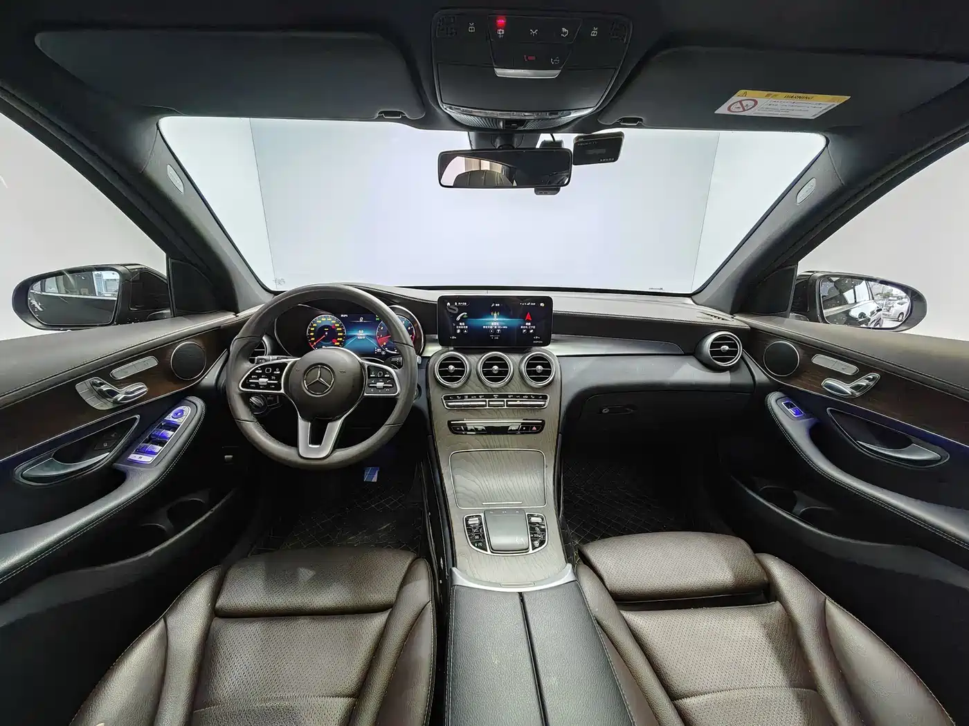 Mercedes-Benz GLC 2021 GLC 260 L 4MATIC Luxury фото 10