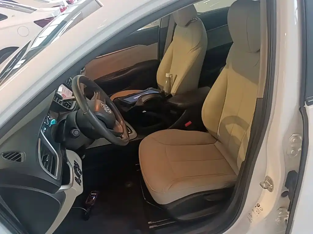 Фото 11 - Buick Excelle