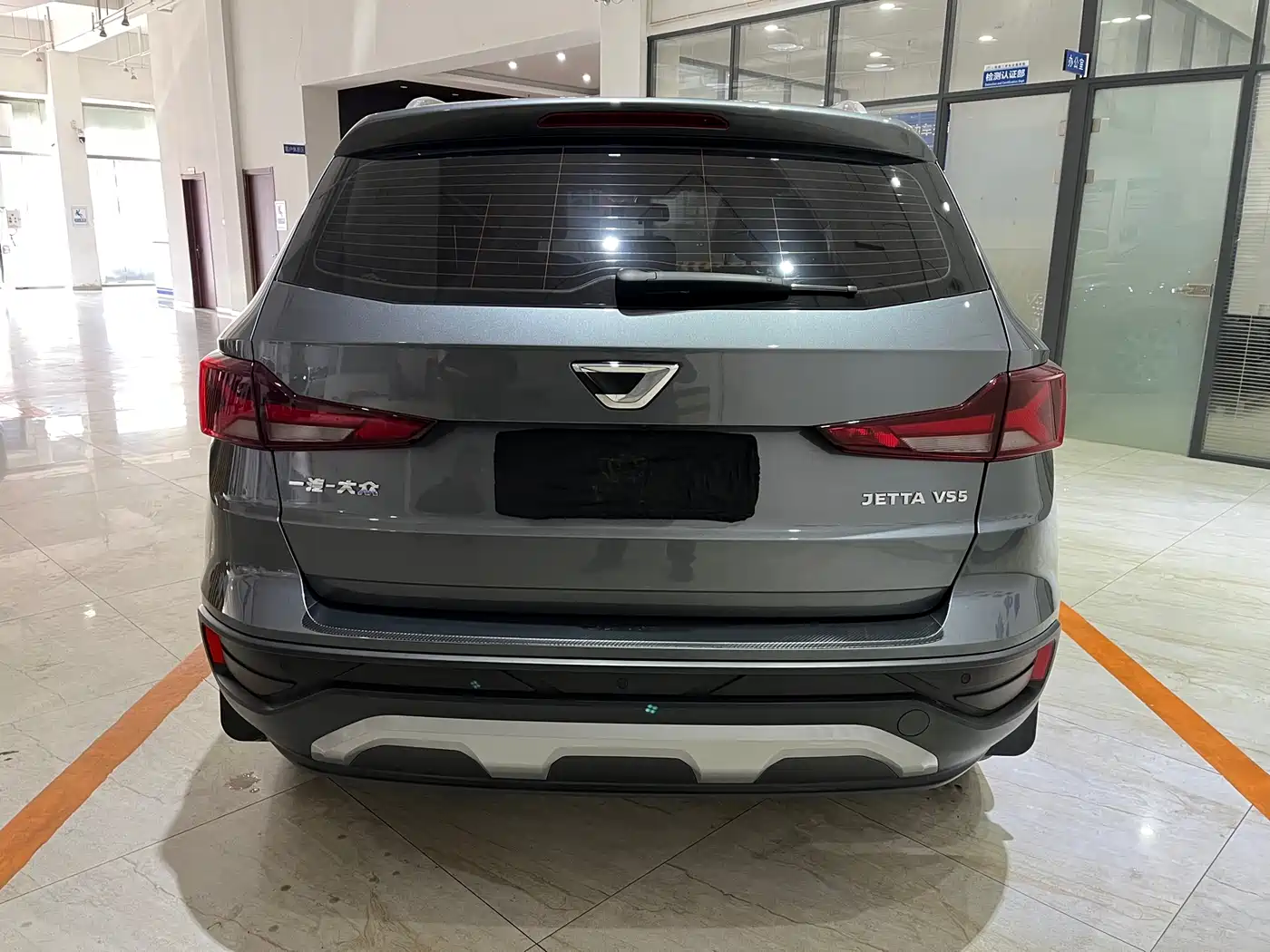 JETTA VS5