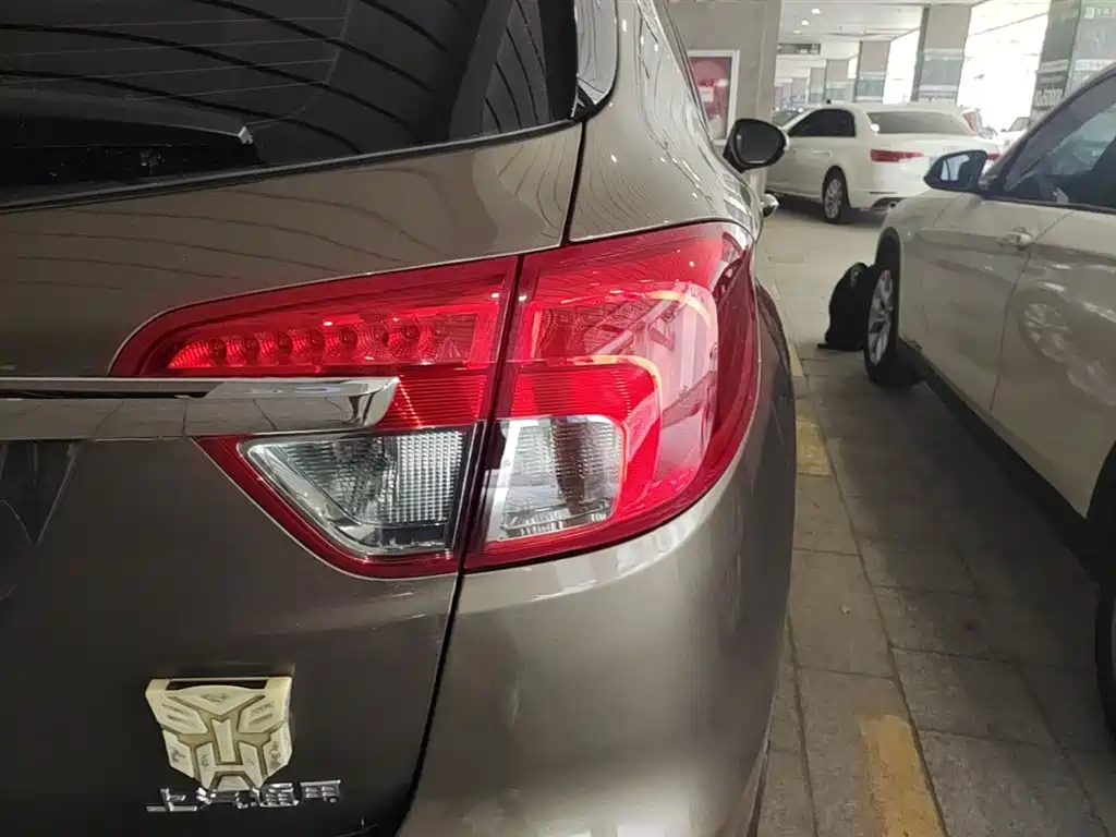 Buick Envision Plus 2017 28T AWD Elite фото 8