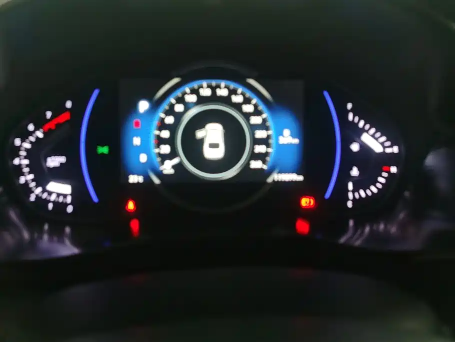 Hyundai Fista 2019 280TGDi Sport Edition China VI фото 14
