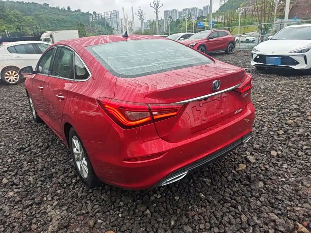 Photo 5 - Changan Eado
