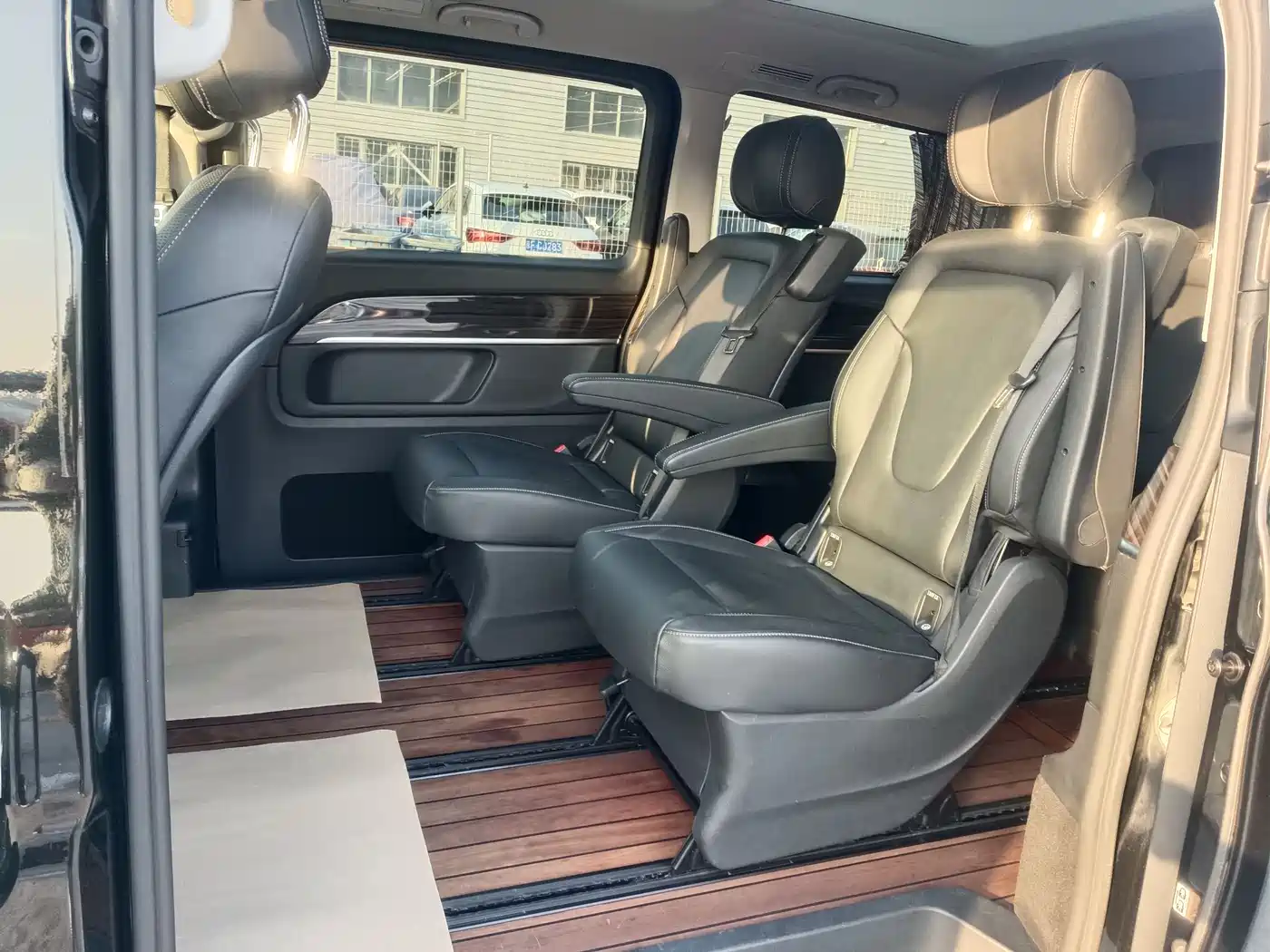 Mercedes-Benz V-Class 2018 V 260 Pilot Edition China V фото 11