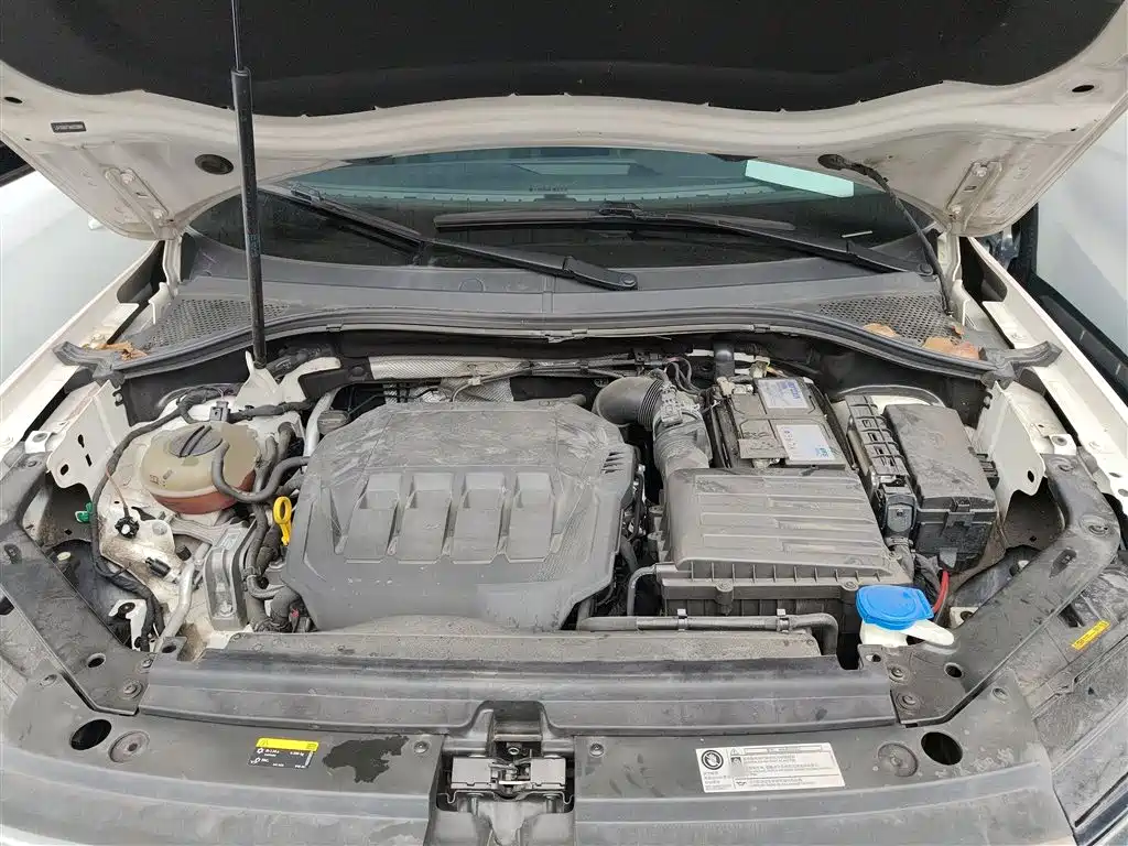 Volkswagen Tiguan L 2021 330TSI Automatic 2WD R-Line Premium фото 20
