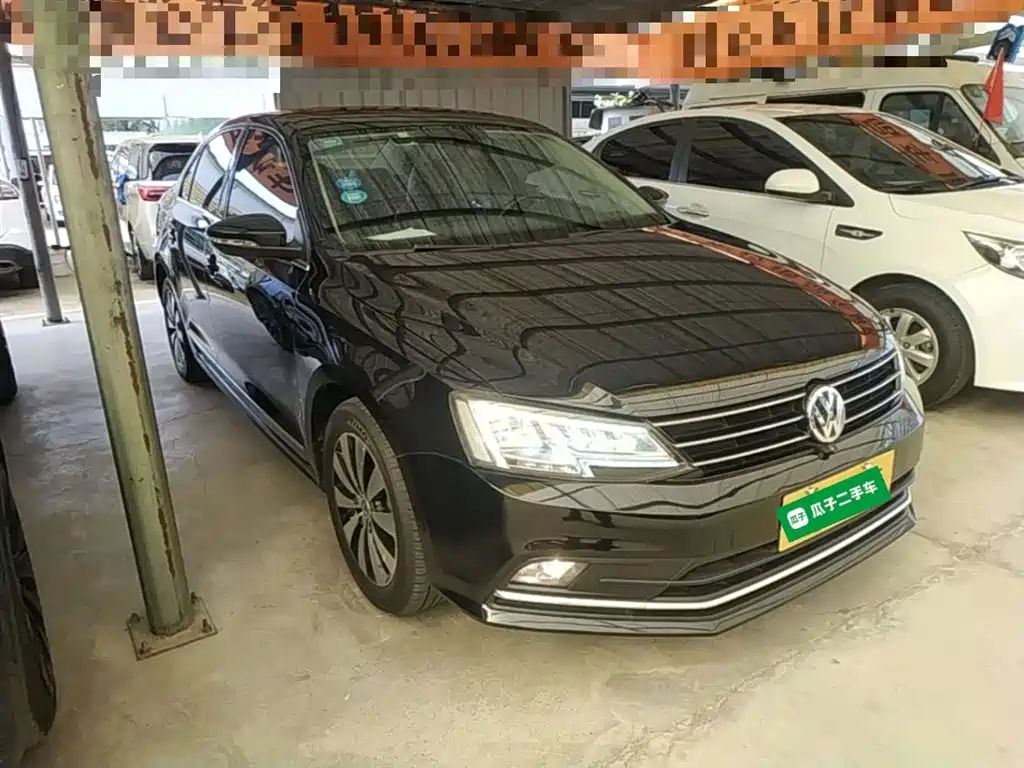 Volkswagen Sagitar 2017 180TSI Auto Exclusive Edition фото 4