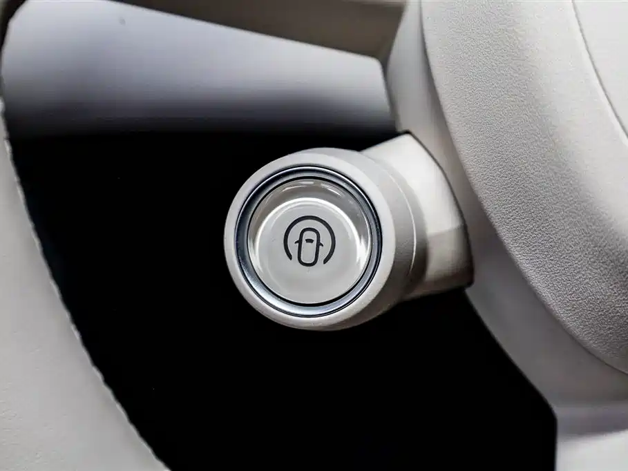 Xiaomi Auto Xiaomi YU7 2025 Extended Range RWD Edition фото 16