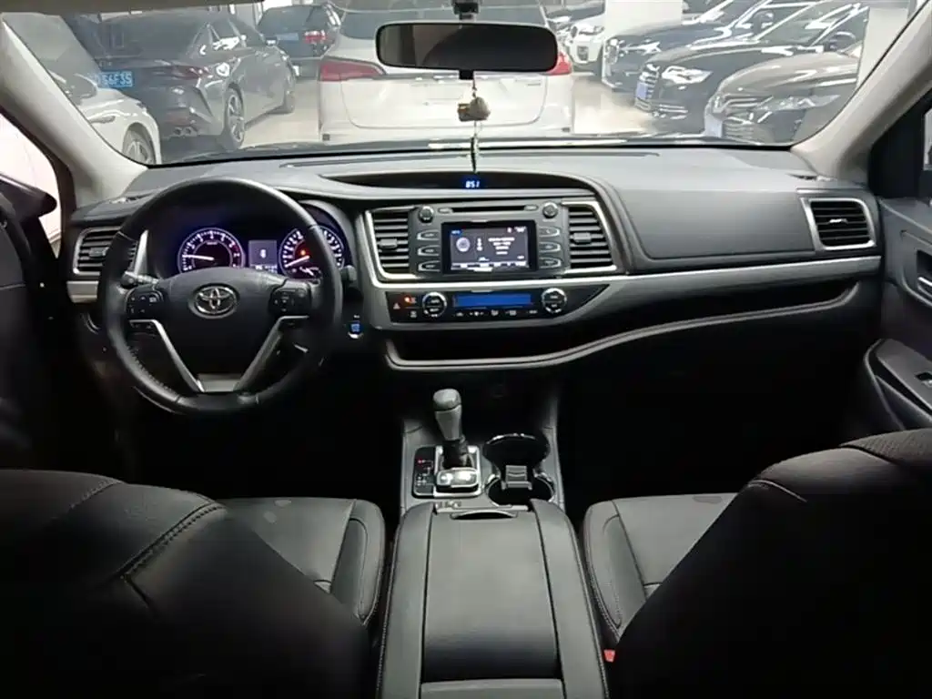 Toyota Highlander 2015 2.0T AWD Luxury Edition 7-seater фото 10