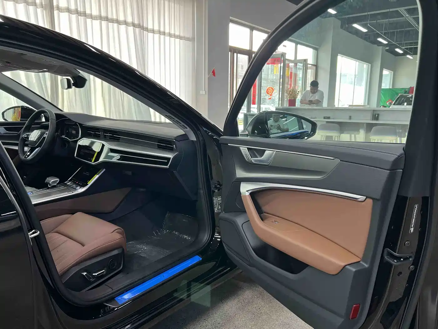 Audi A6L 2026 Model Year 45 TFSI Premium Dynamic фото 9