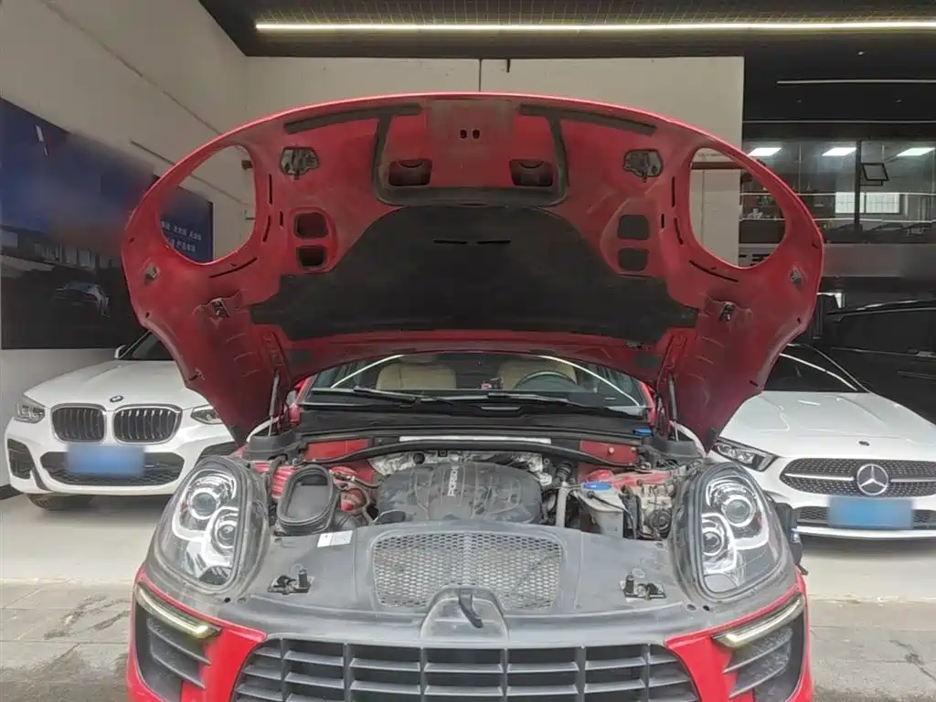Porsche Macan 2017 Macan 2.0T фото 20