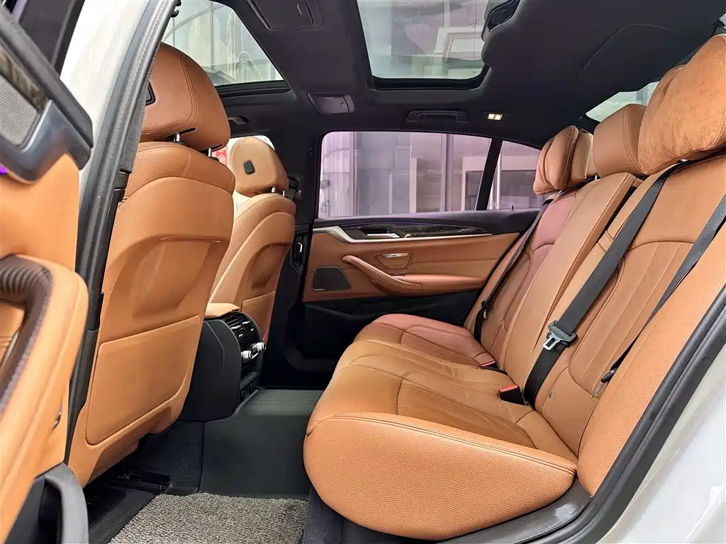 BMW 5 Series 2018 Facelift 530Li Exclusive M Sport Package фото 6