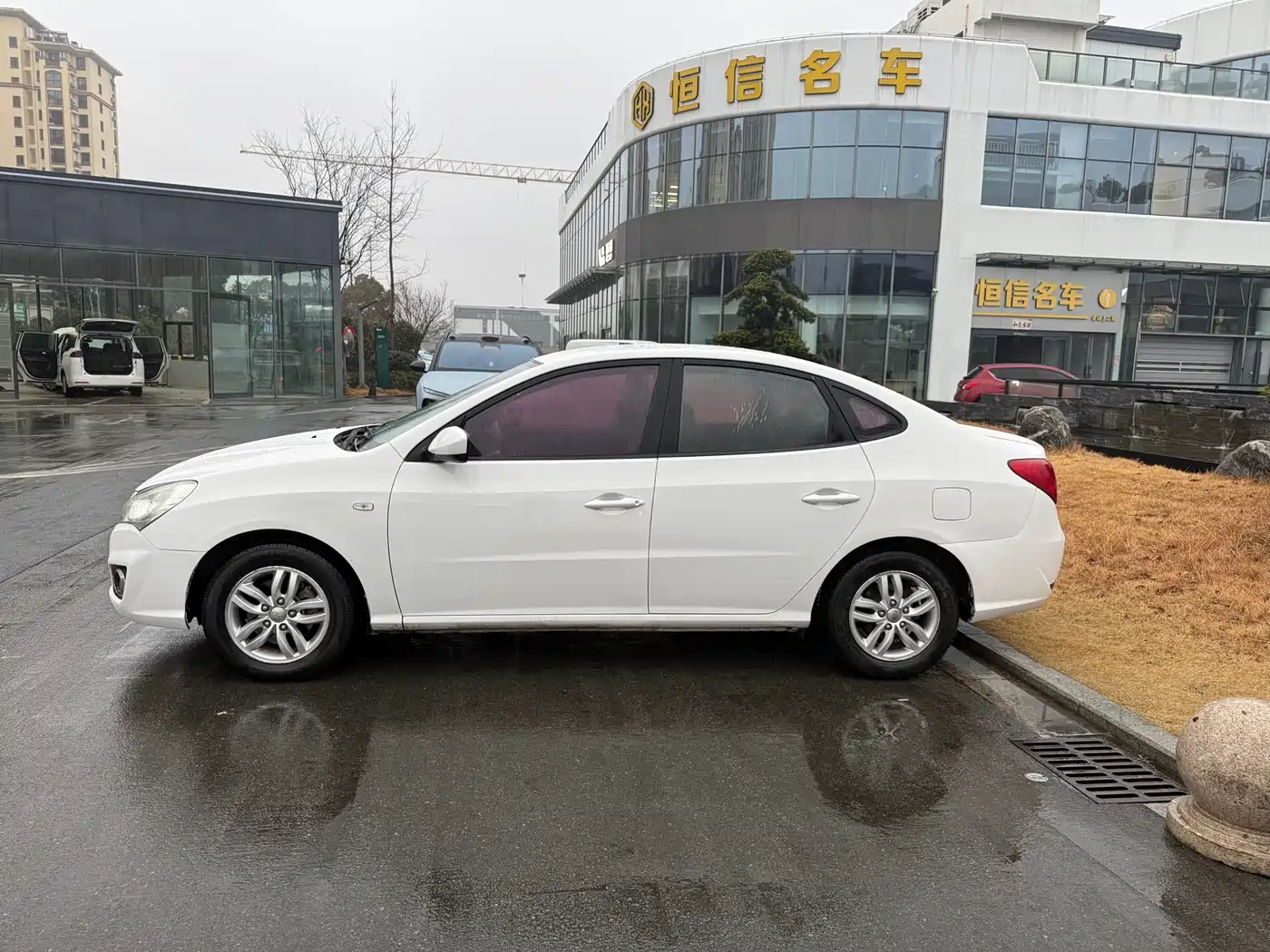 Hyundai Elantra 2011 1.6L Automatic Comfort фото 3