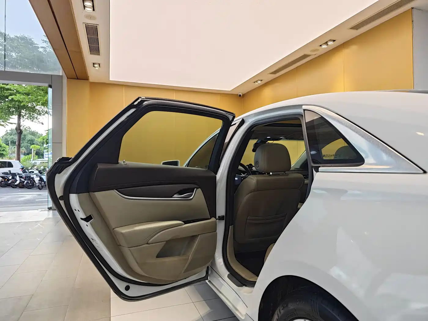 Cadillac XTS 2016 2016 28T Technology