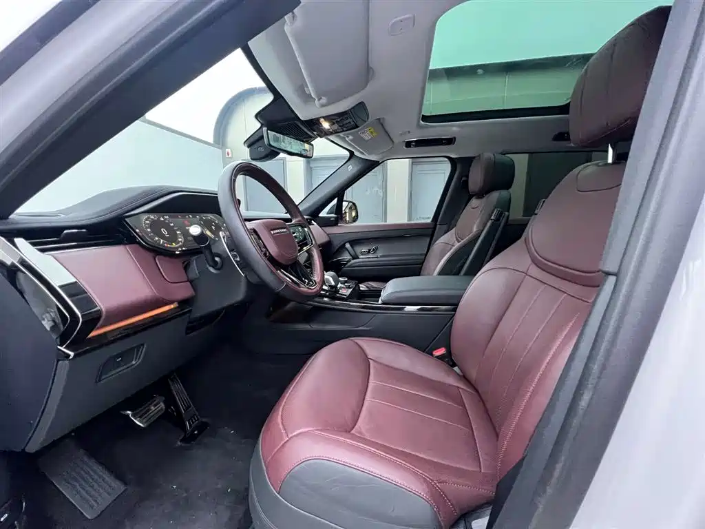 Land Rover Range Rover Sport 2023 400PS Dynamic SE фото 16
