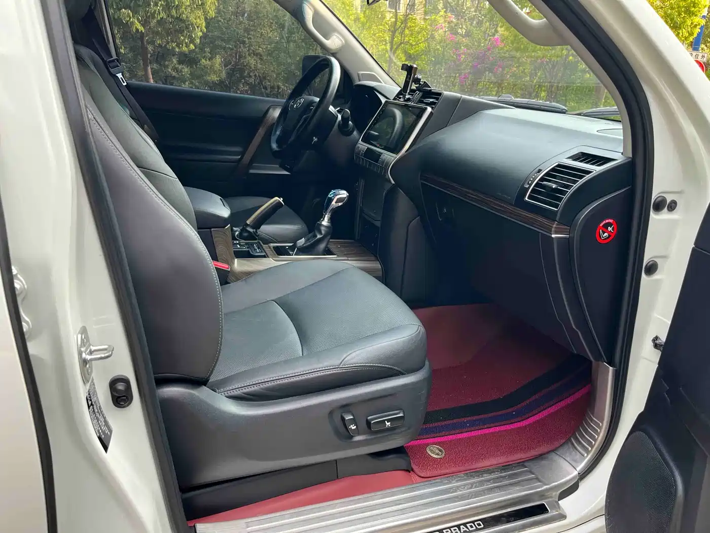 Toyota Prado 2019 3.5L Automatic TX-L Zunxiang Edition фото 19