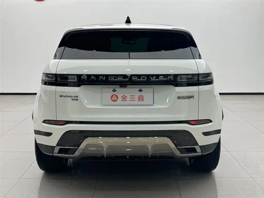 Land Rover Range Rover Evoque 2023 Range Rover Evoque L 249PS Luxury Edition фото 32